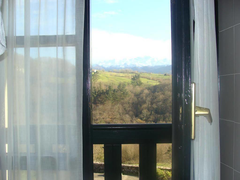 Hotel Montanas De Covadonga Onís Dış mekan fotoğraf