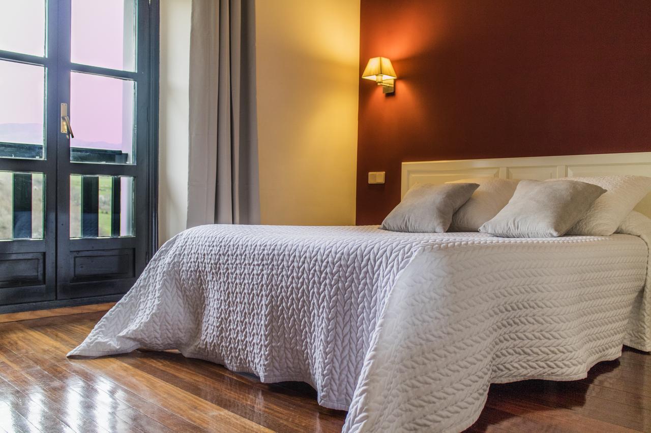 Hotel Montanas De Covadonga Onís Dış mekan fotoğraf